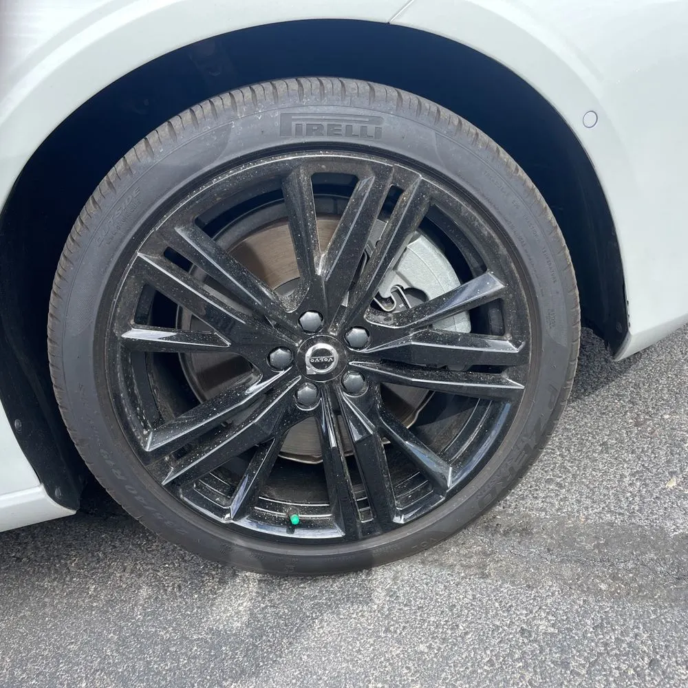 2024 Volvo S60 T8 - Ultimate PHEV