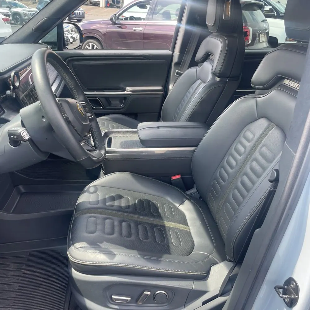 2023 Rivian R1S Launch Ed Quad-Motor