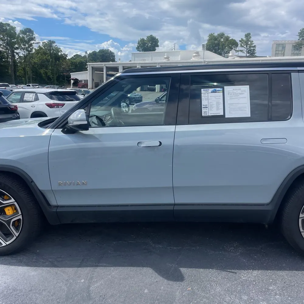 2023 Rivian R1S Launch Ed Quad-Motor