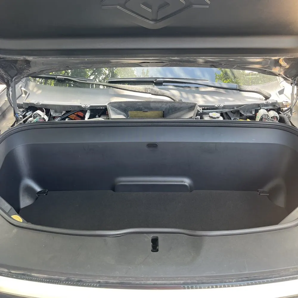 2022 Rivian R1S Launch Edition