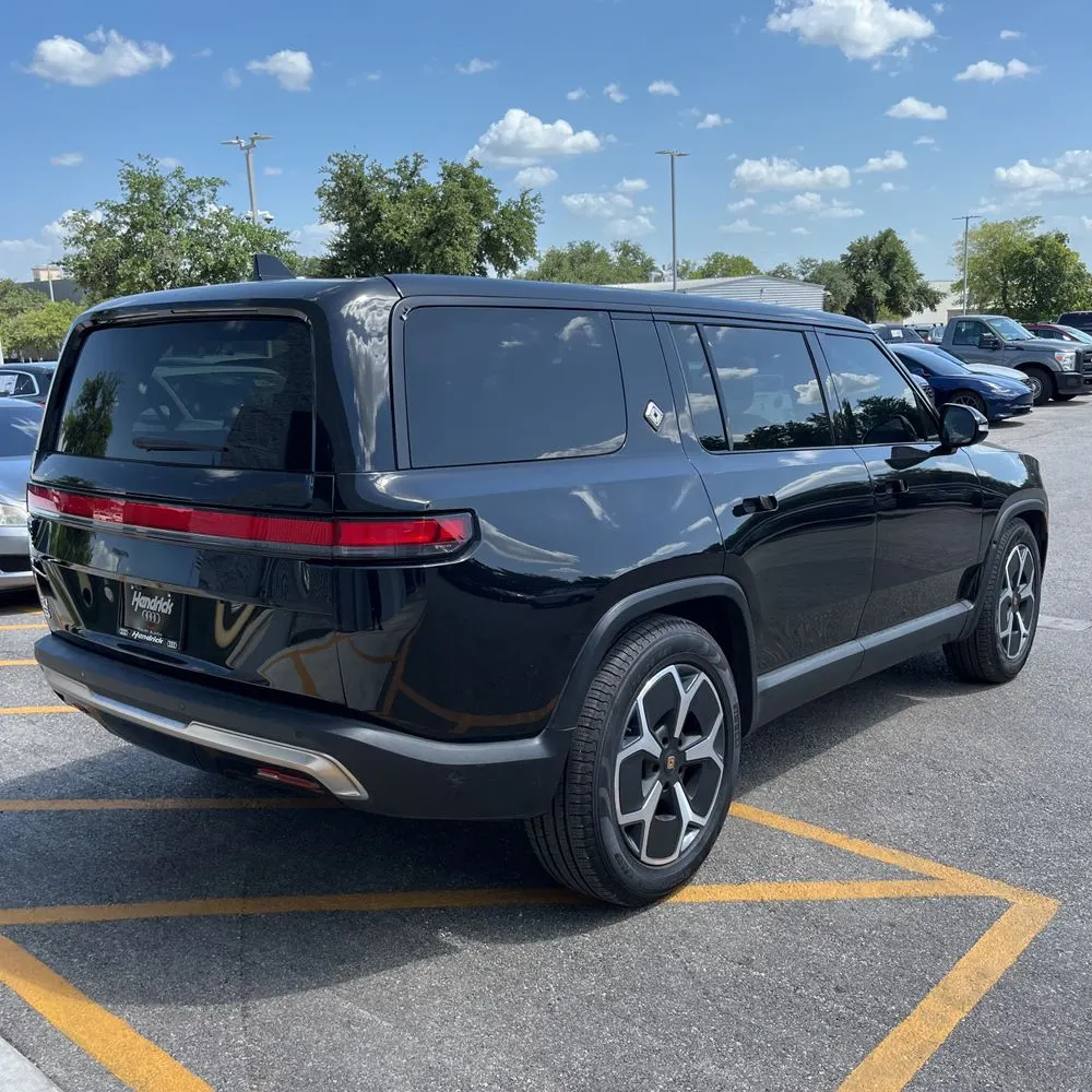 2022 Rivian R1S Launch Edition