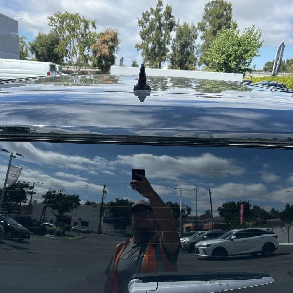 2024 Rivian R1S Adventure Dual-Motor