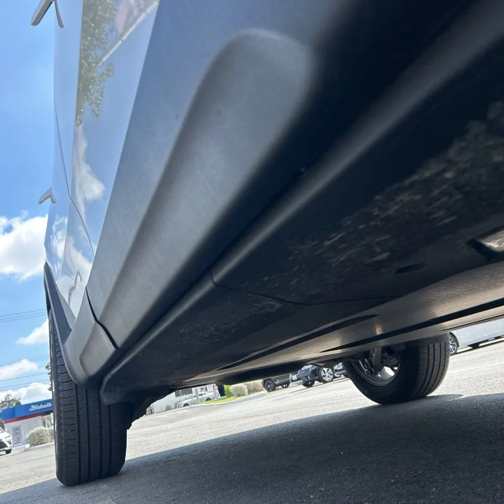 2024 Rivian R1S Adventure Dual-Motor