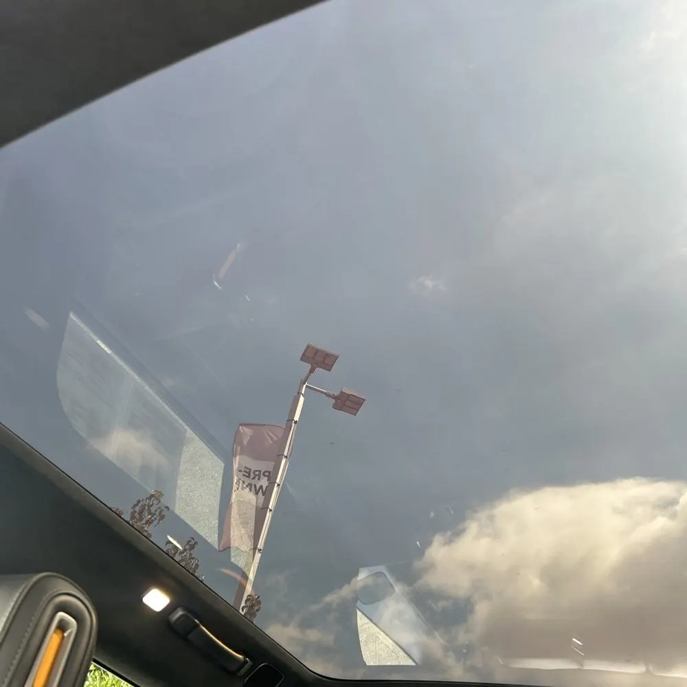 2024 Rivian R1S Adventure Dual-Motor