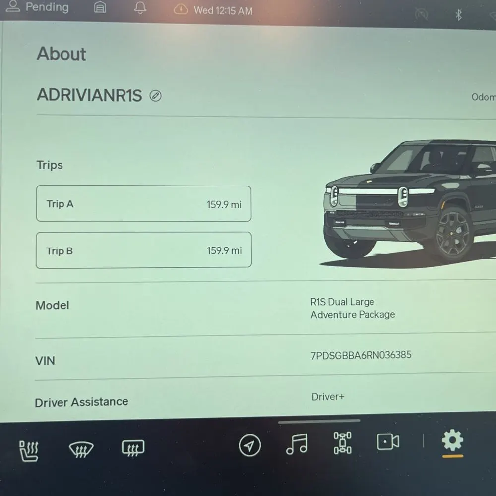 2024 Rivian R1S Adventure Dual-Motor