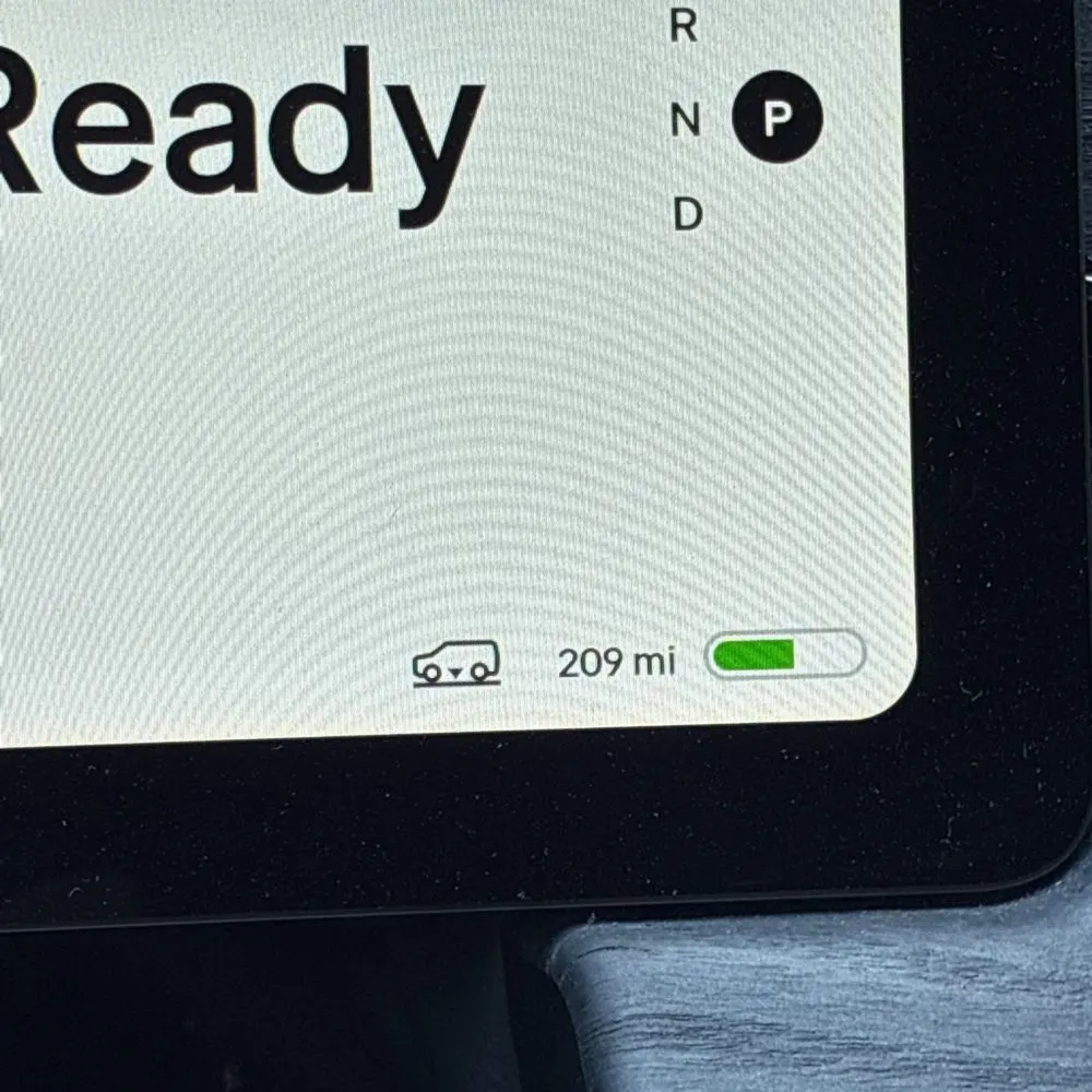 2025 Rivian R1S Adventure Dual-Motor