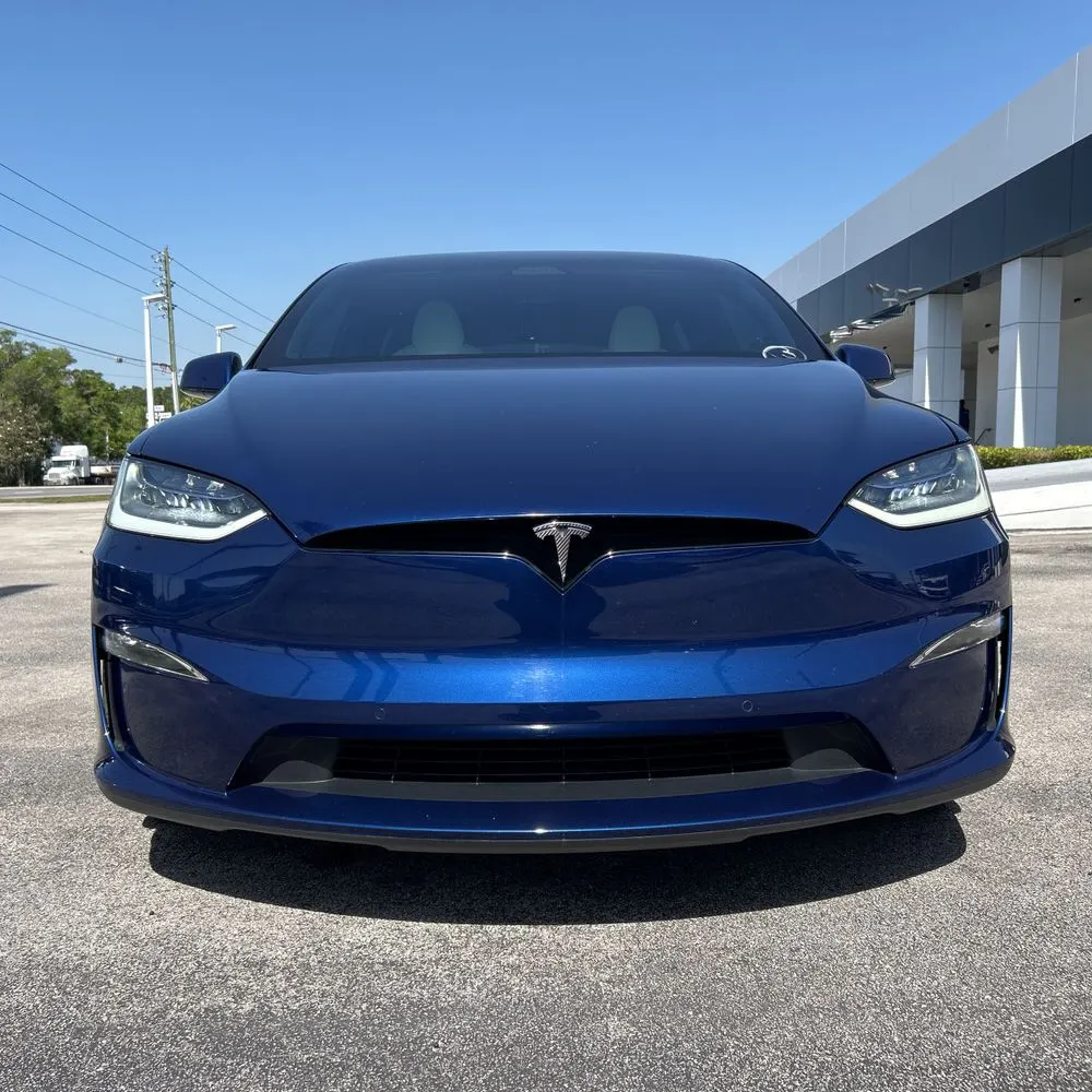 2022 Tesla Model X Plaid