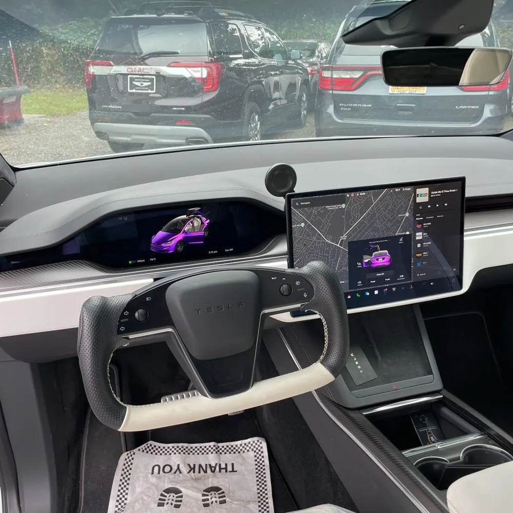 2022 Tesla Model X Plaid