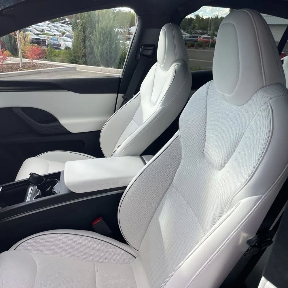 2026 Tesla Model X Plaid