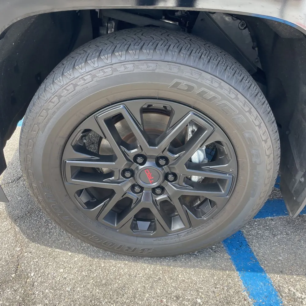 2023 Toyota Sequoia SR5