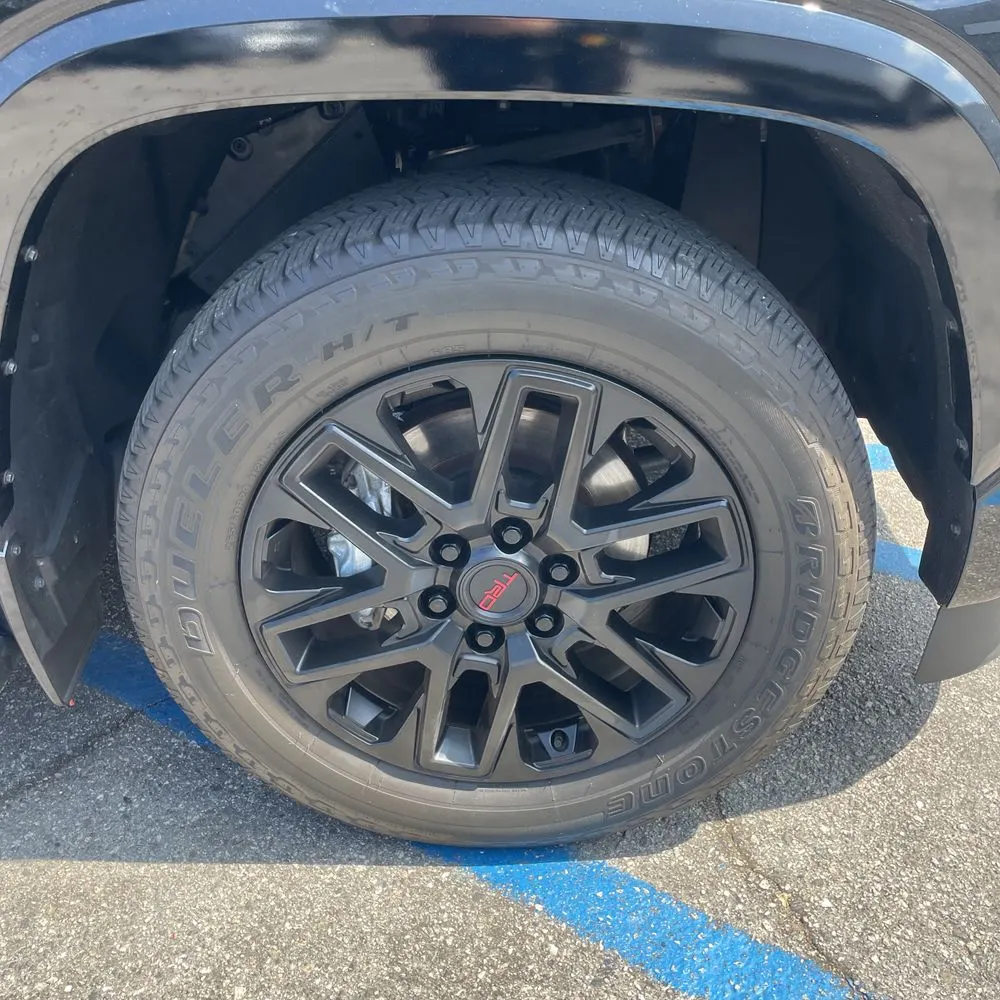 2023 Toyota Sequoia SR5