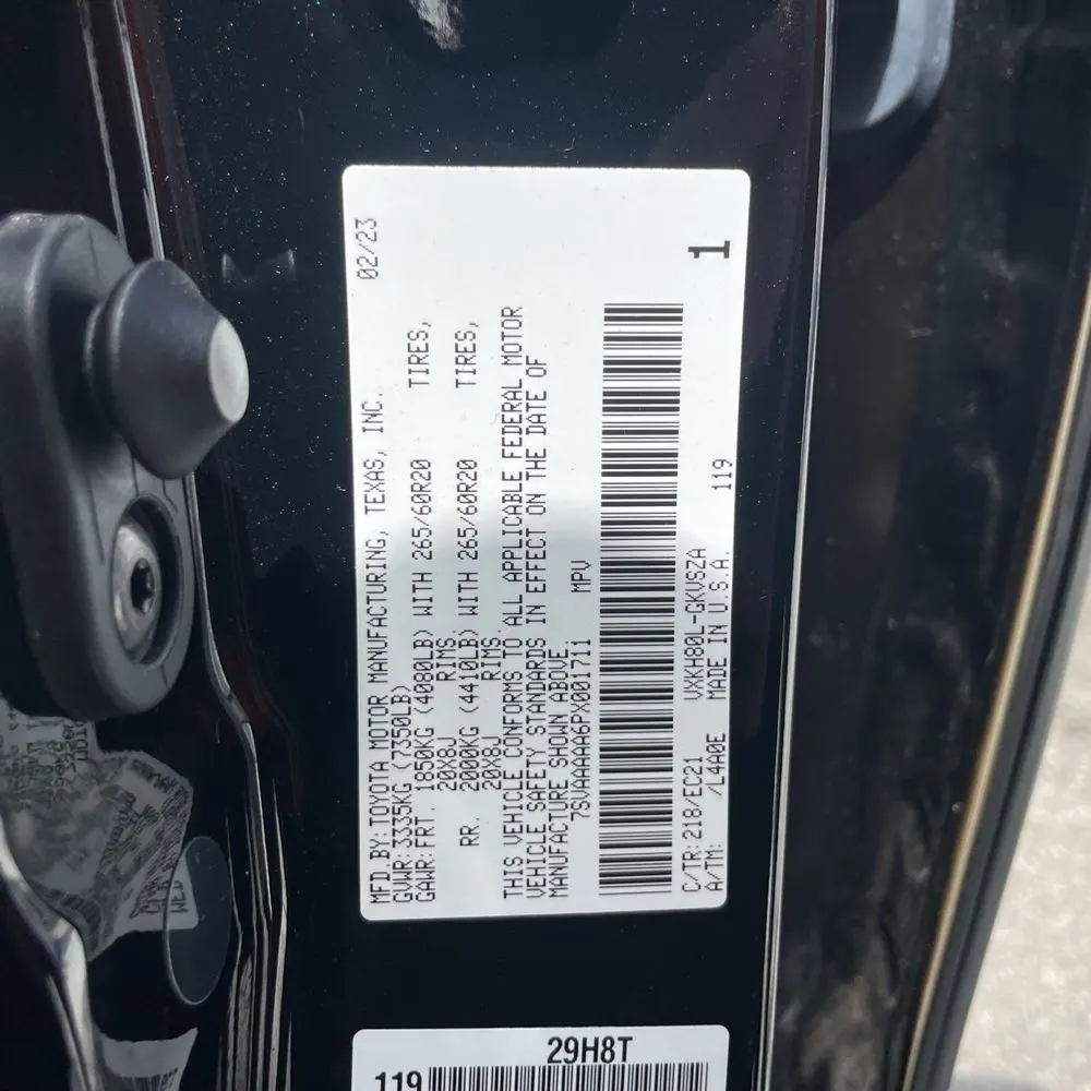 2023 Toyota Sequoia SR5