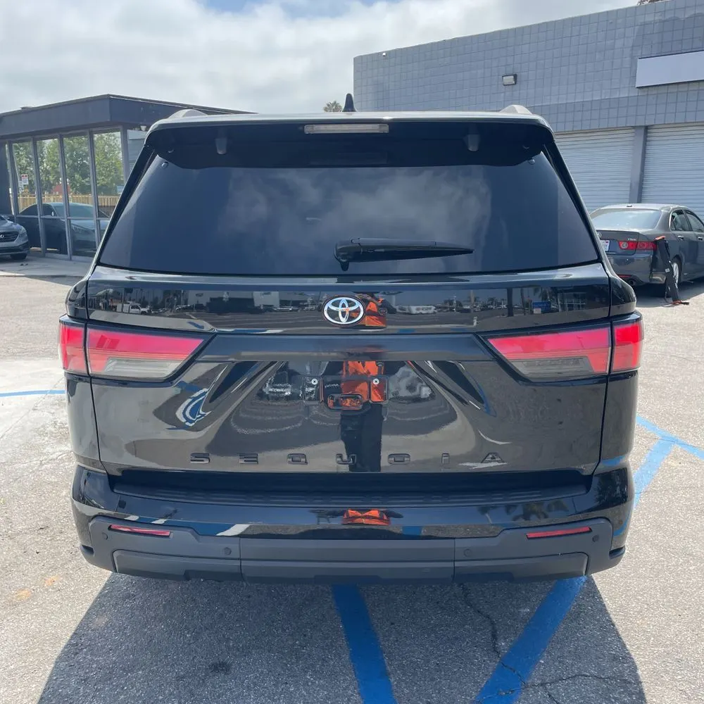 2023 Toyota Sequoia SR5
