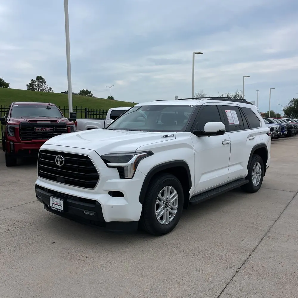 2025 Toyota Sequoia SR5