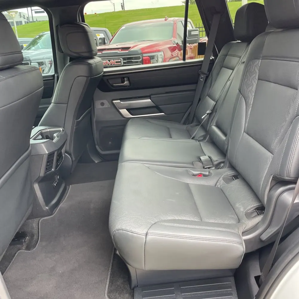2025 Toyota Sequoia SR5