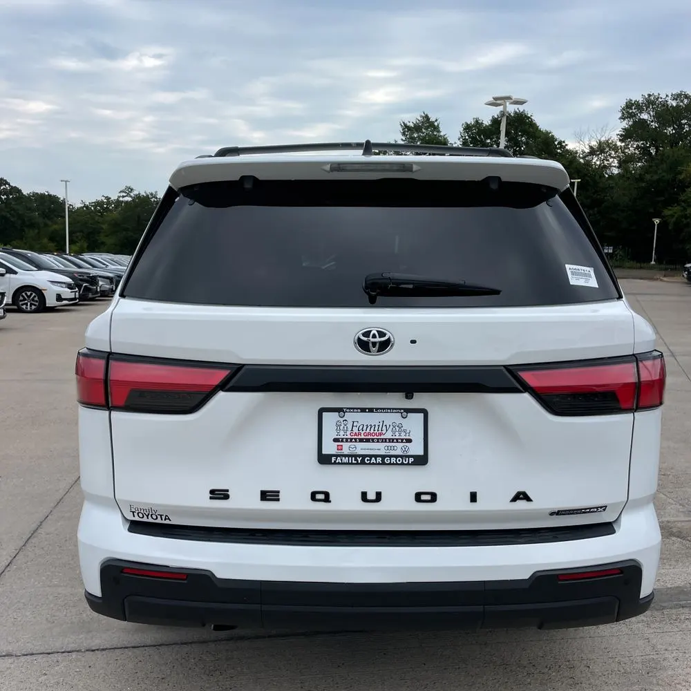 2025 Toyota Sequoia SR5