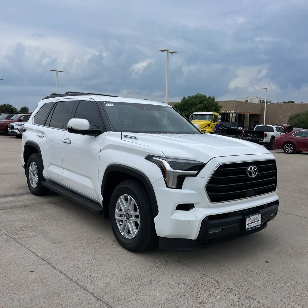 2025 Toyota Sequoia SR5