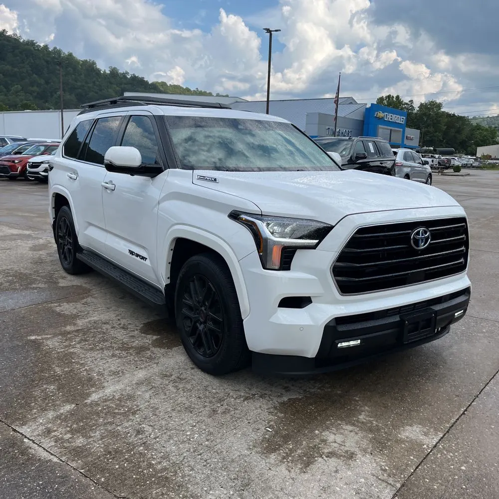 2024 Toyota Sequoia SR5