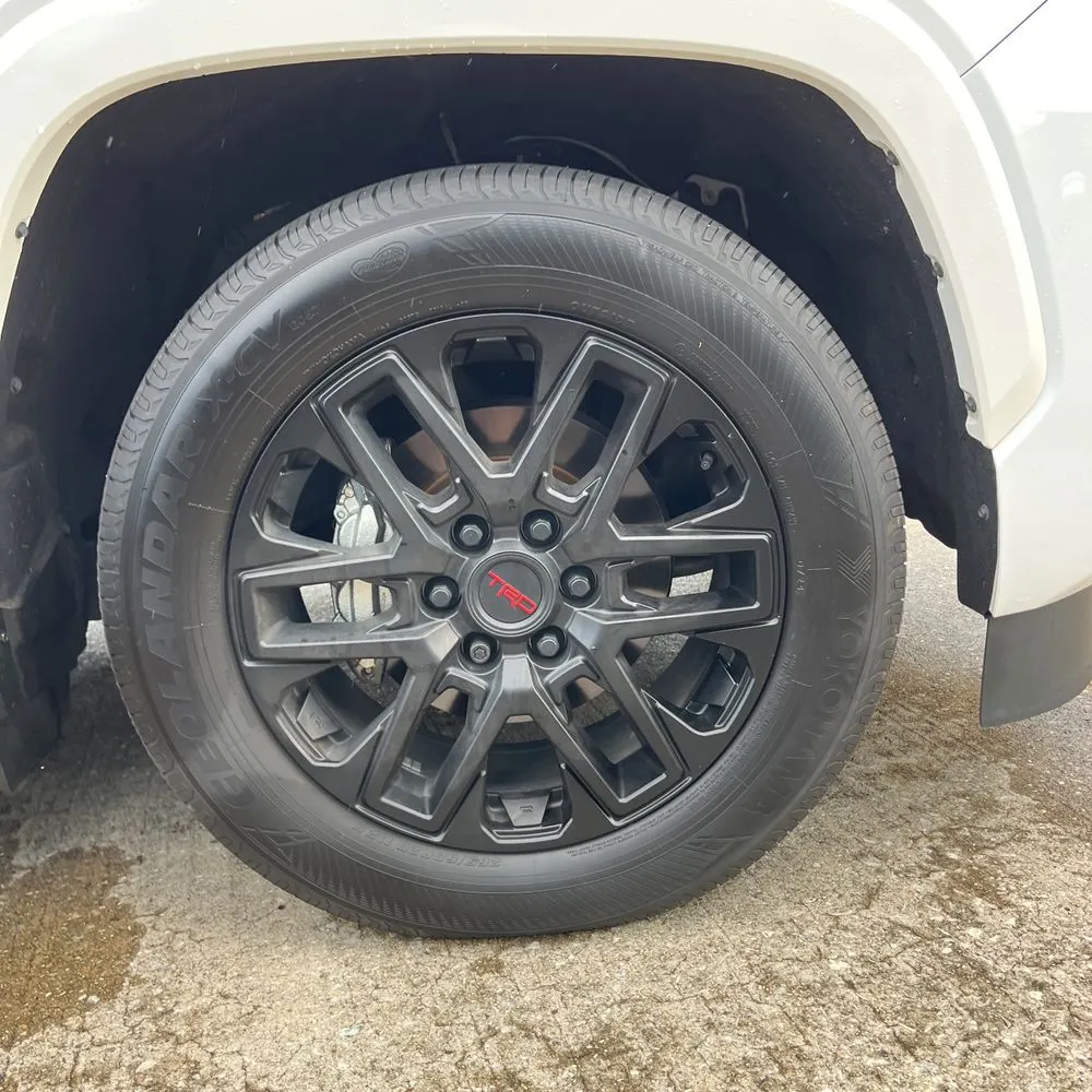 2024 Toyota Sequoia SR5