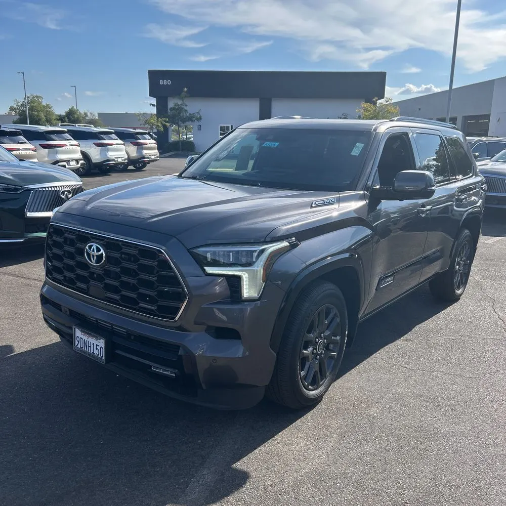 2023 Toyota Sequoia Platinum