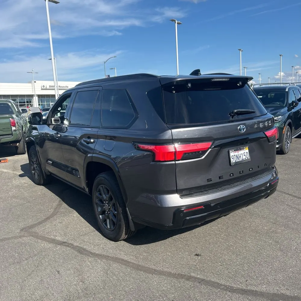 2023 Toyota Sequoia Platinum