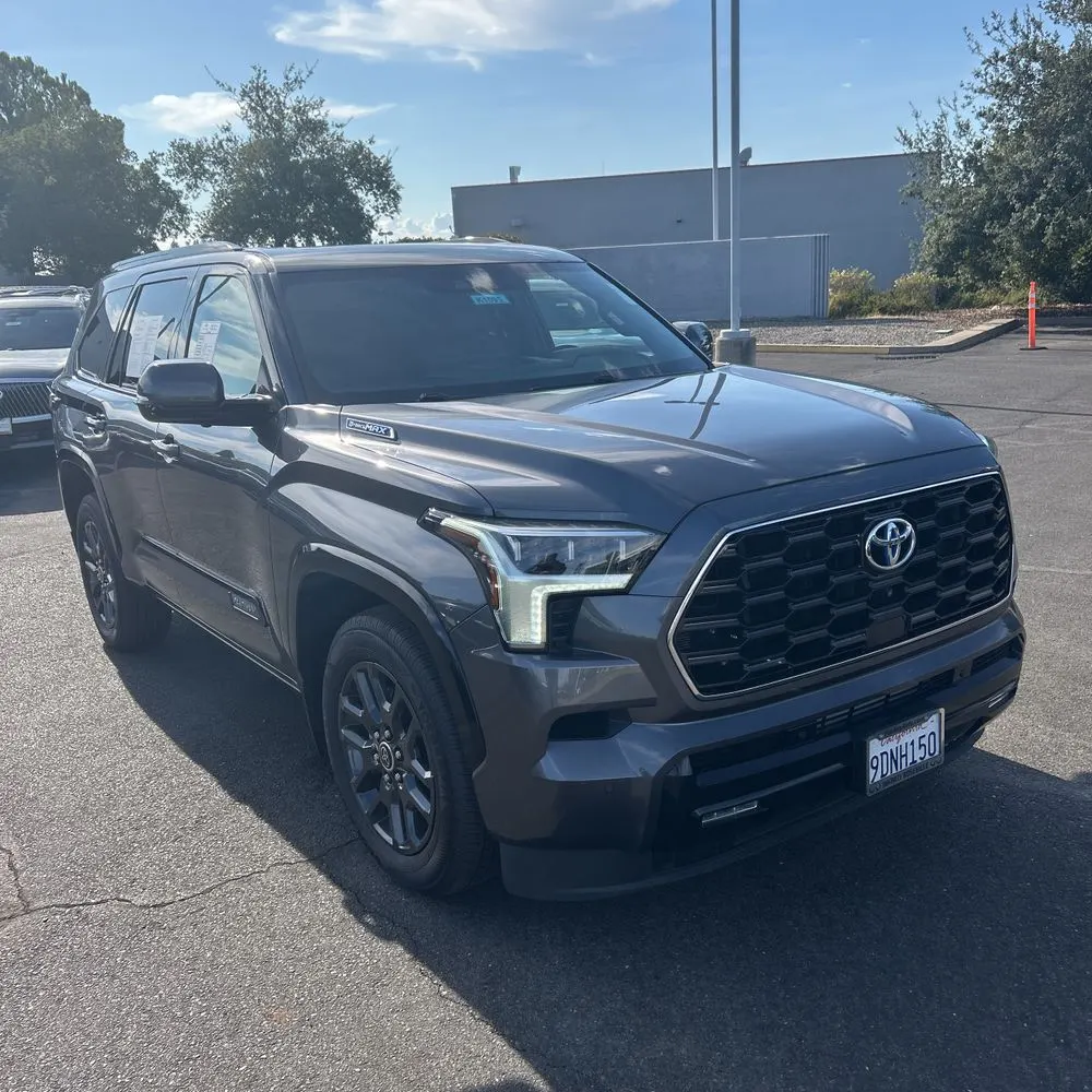 2023 Toyota Sequoia Platinum