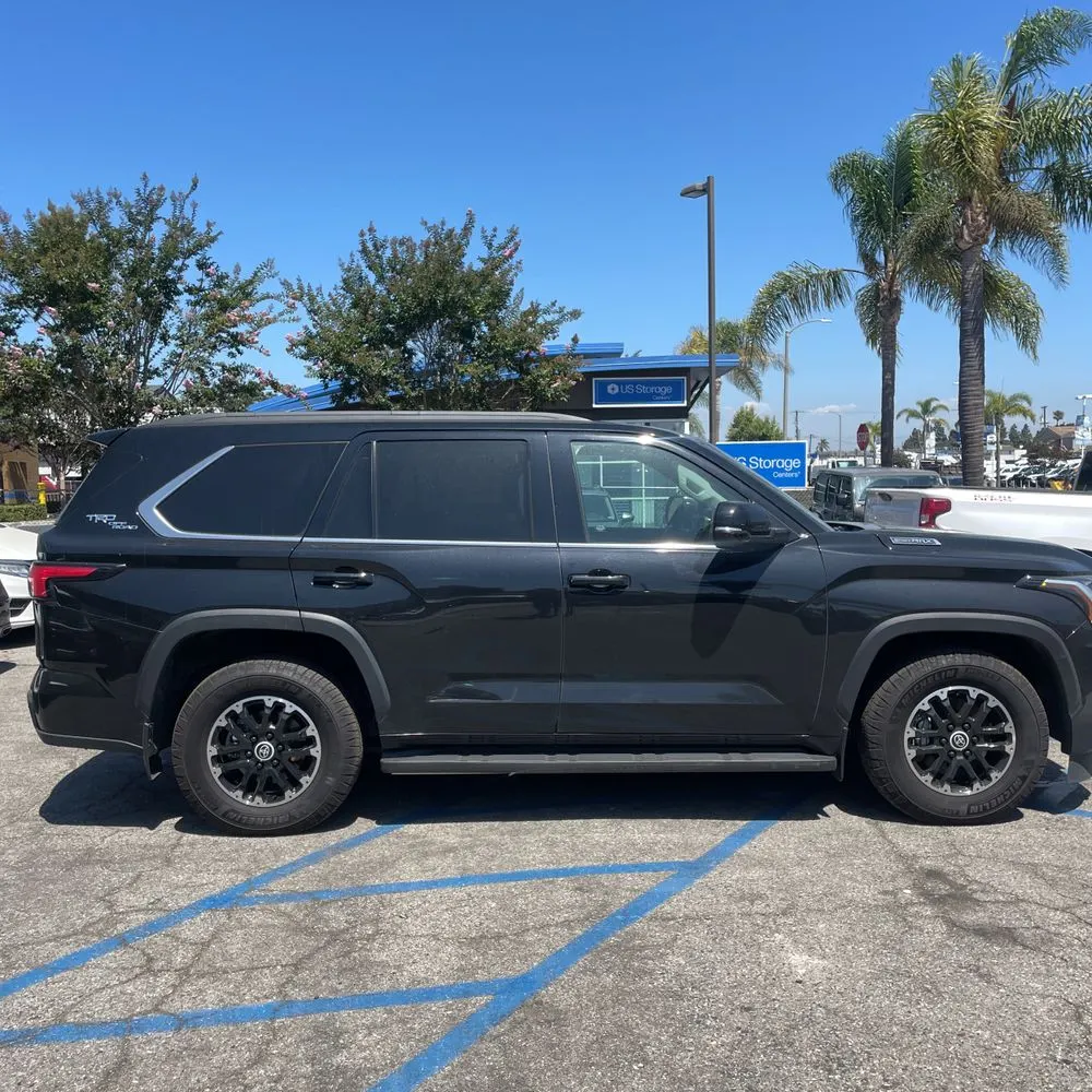 2024 Toyota Sequoia SR5