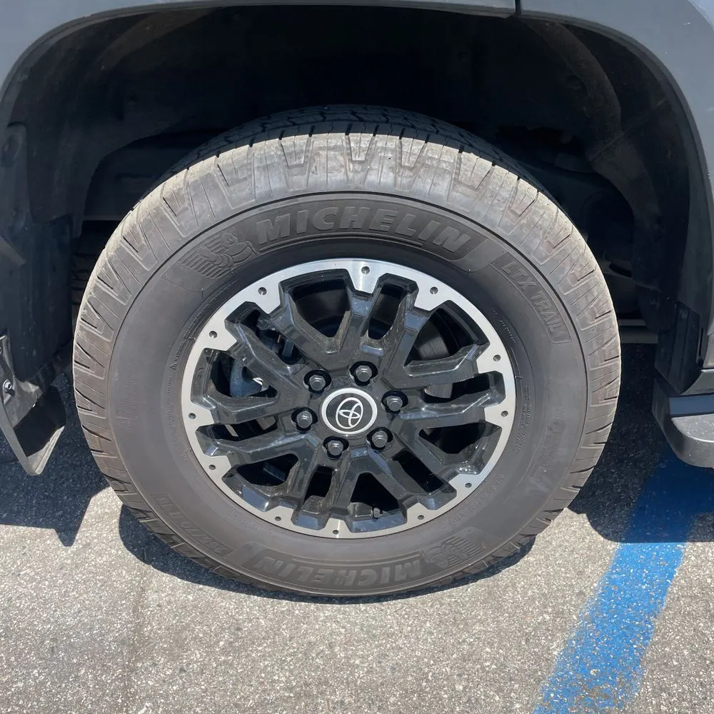 2024 Toyota Sequoia SR5