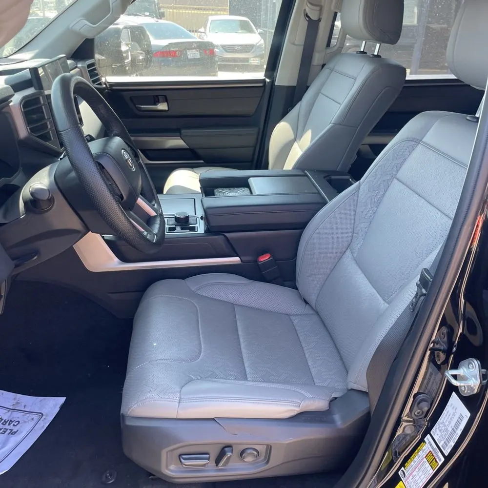 2024 Toyota Sequoia SR5