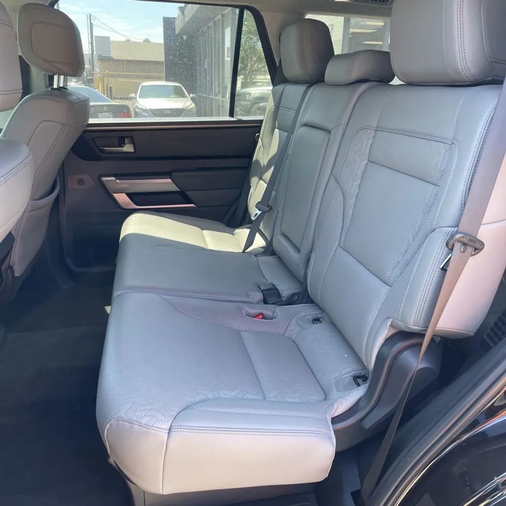 2024 Toyota Sequoia SR5