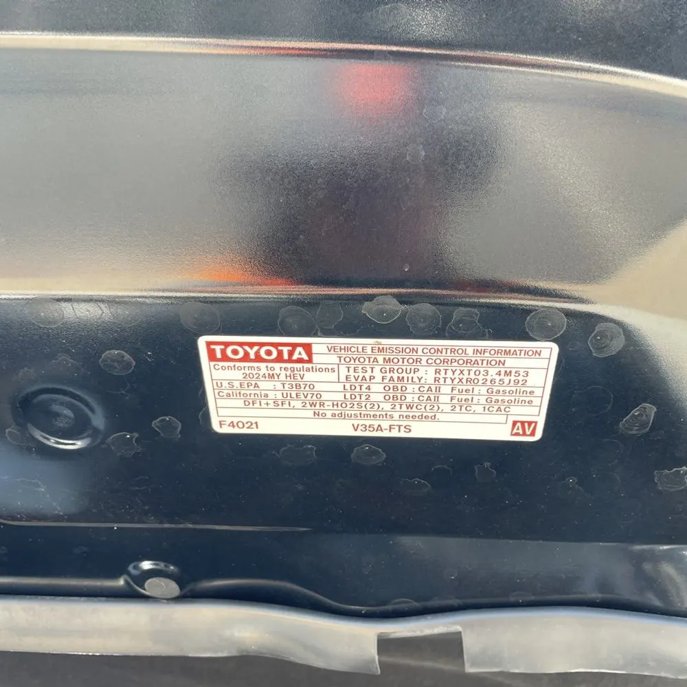 2024 Toyota Sequoia SR5