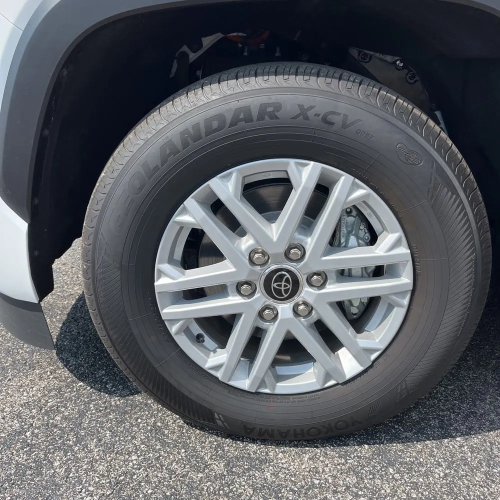 2024 Toyota Sequoia SR5