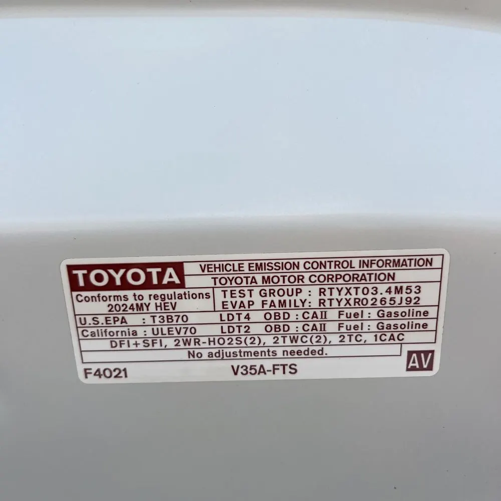 2024 Toyota Sequoia SR5