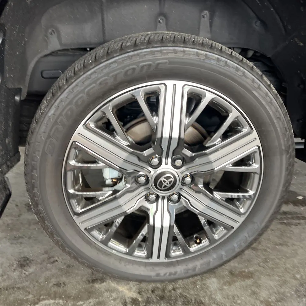 2024 Toyota Sequoia Capstone