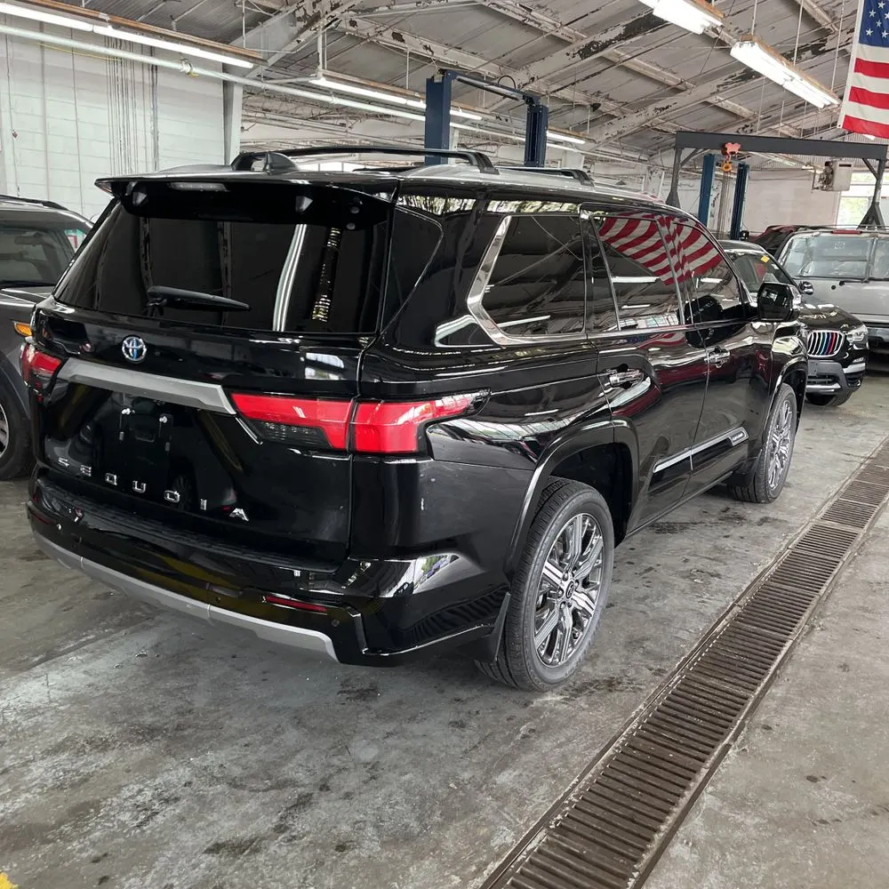 2024 Toyota Sequoia Capstone