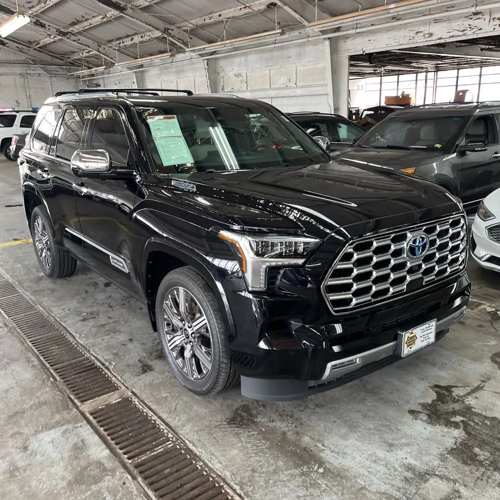 2024 Toyota Sequoia Capstone