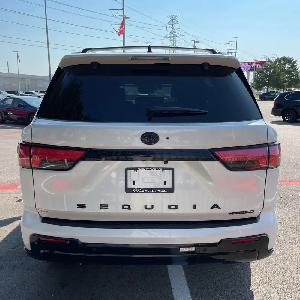 2025 Toyota Sequoia Platinum