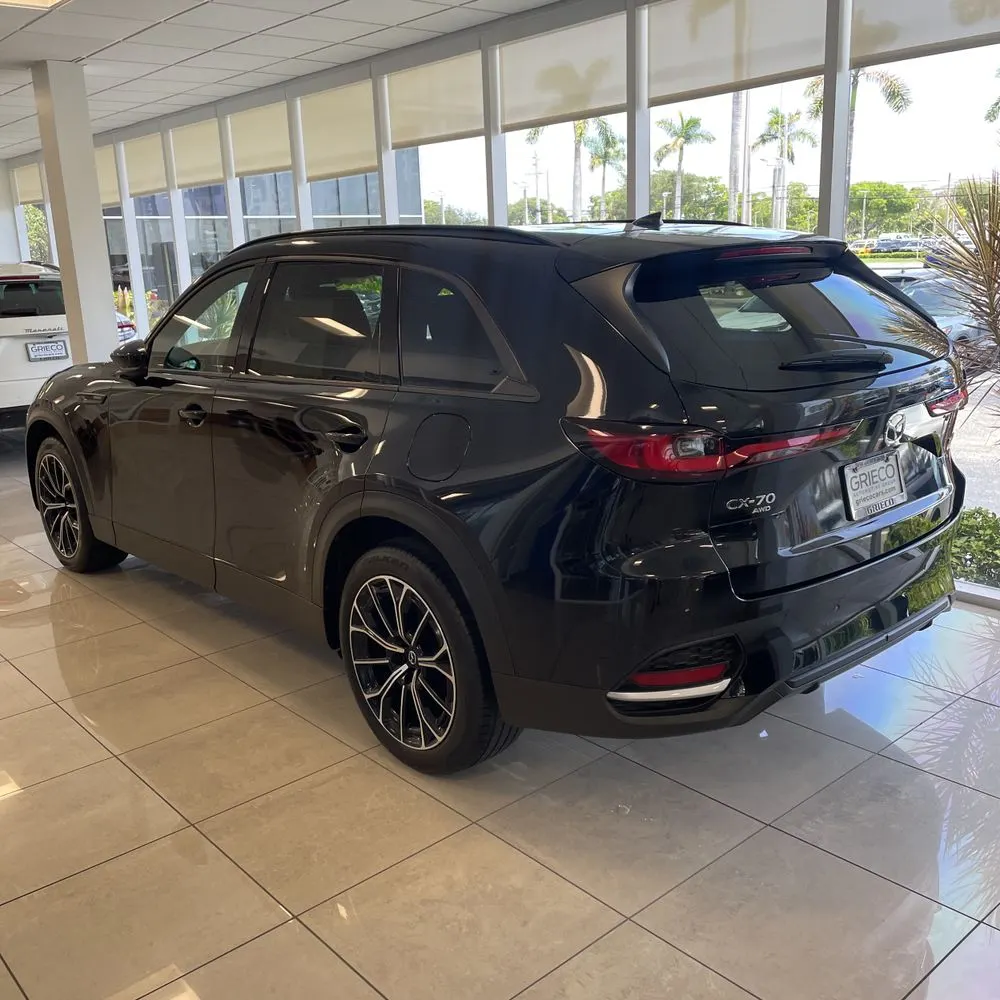 2025 Mazda CX-70 Plug-in Hybrid Premium Plus