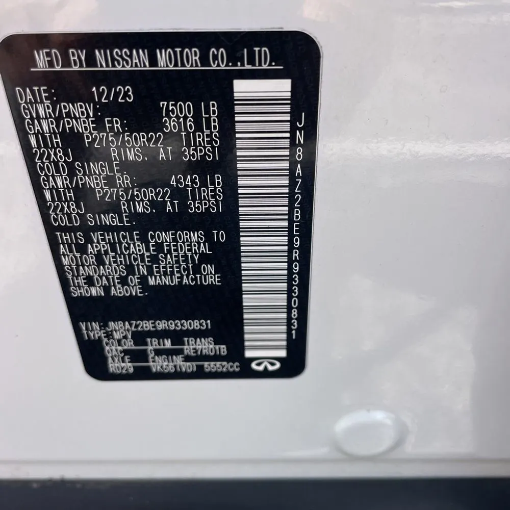2024 INFINITI QX80 Premium Select