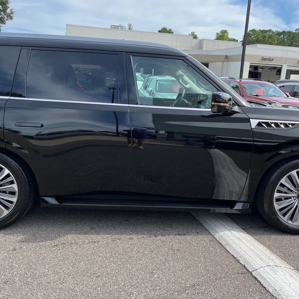 2025 INFINITI QX80 Luxe