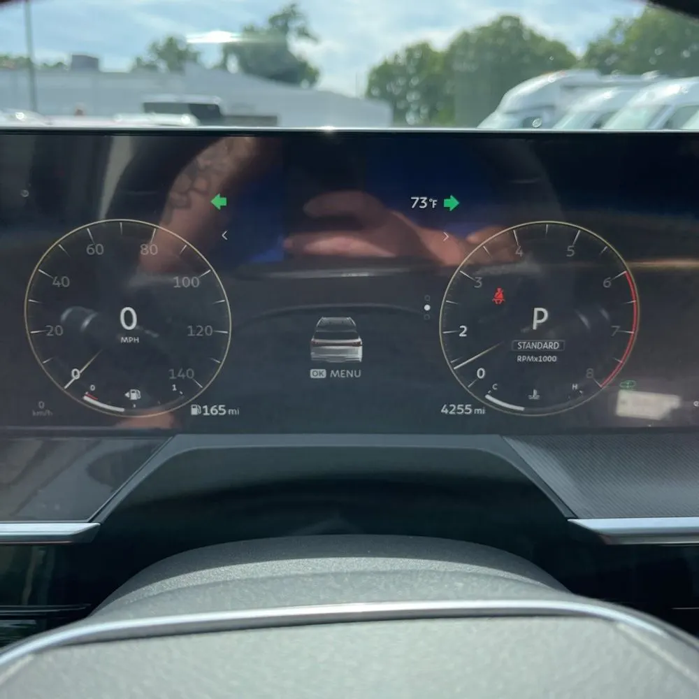 2025 INFINITI QX80 Luxe