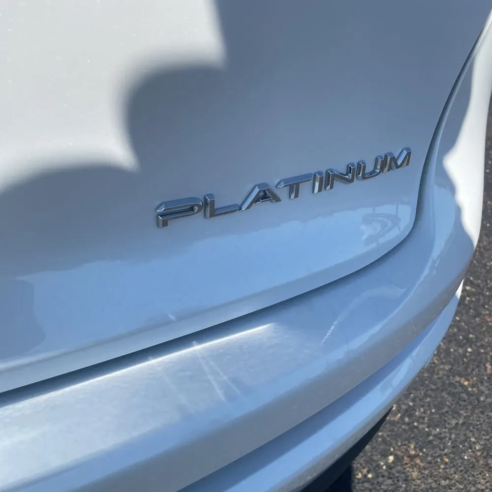 2025 Toyota Crown Platinum