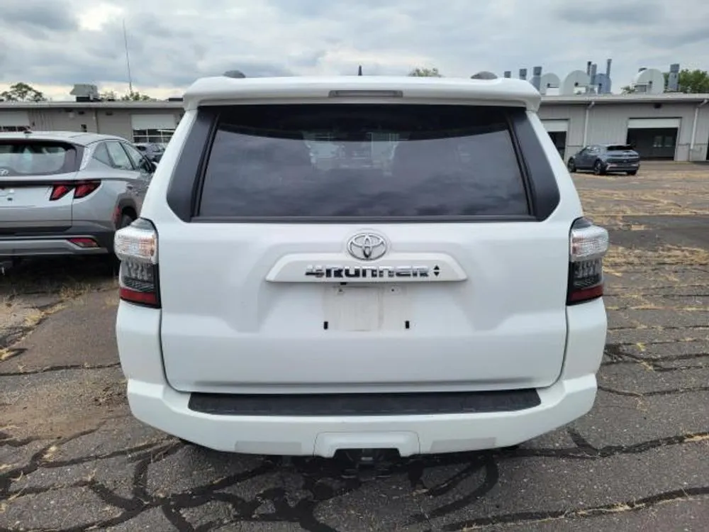 2024 Toyota 4Runner SR5 Premium