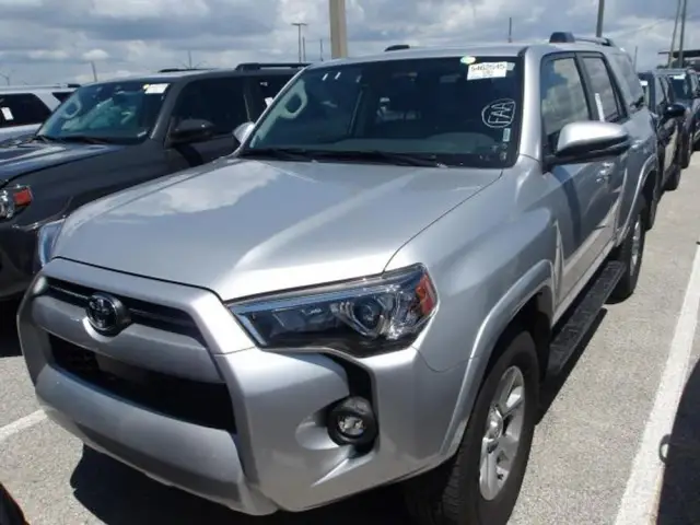 2024 Toyota 4Runner SR5 Premium