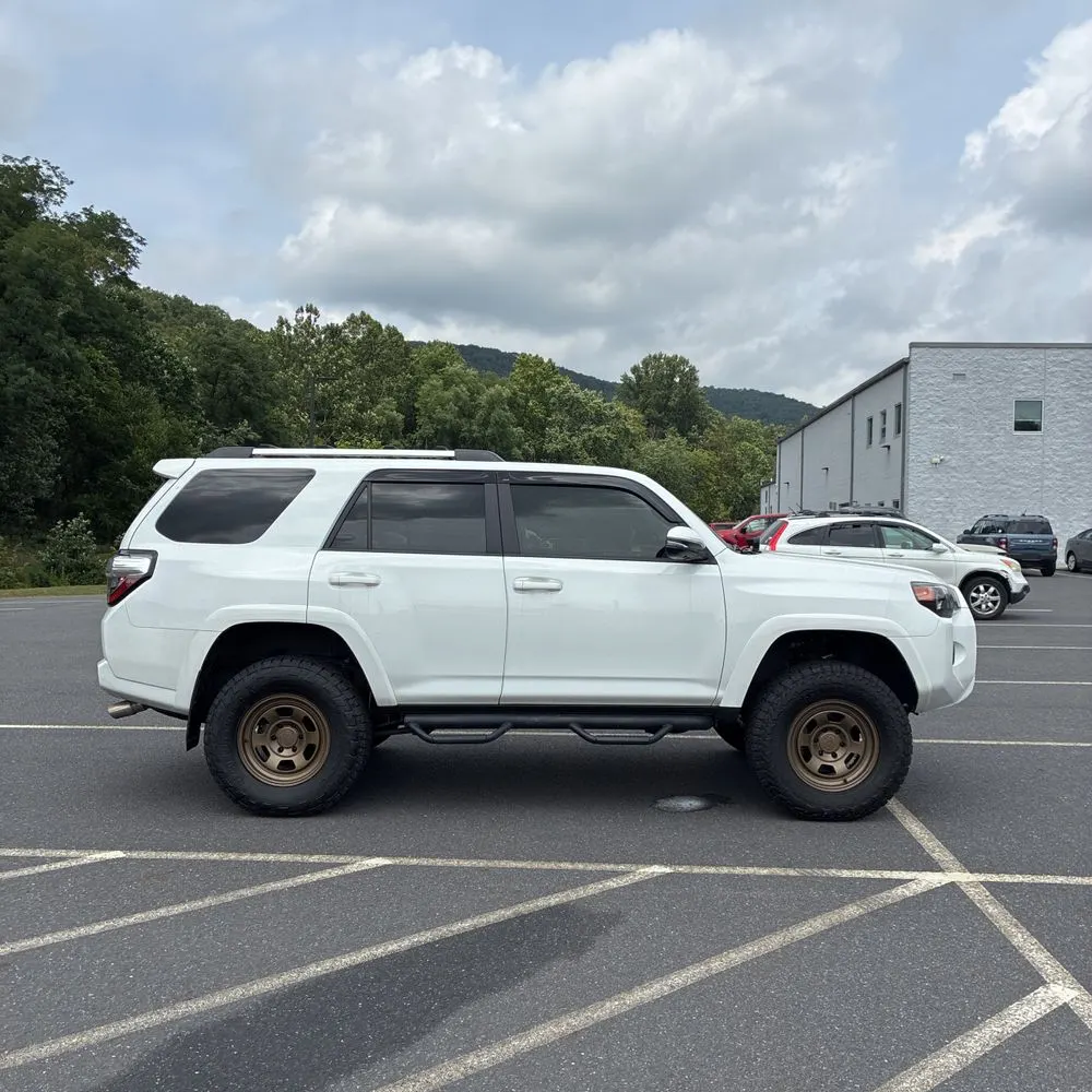 2024 Toyota 4Runner SR5 Premium