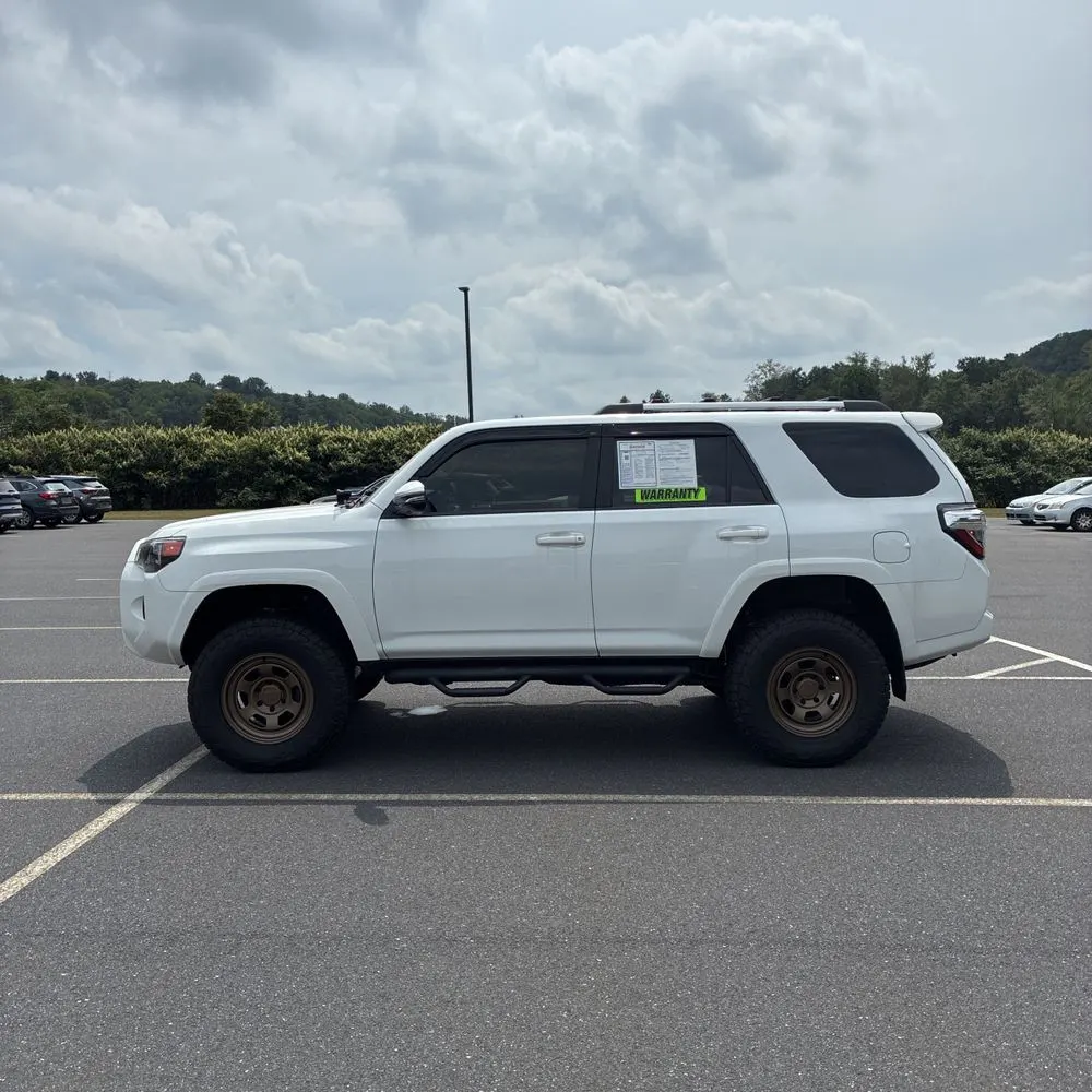 2024 Toyota 4Runner SR5 Premium