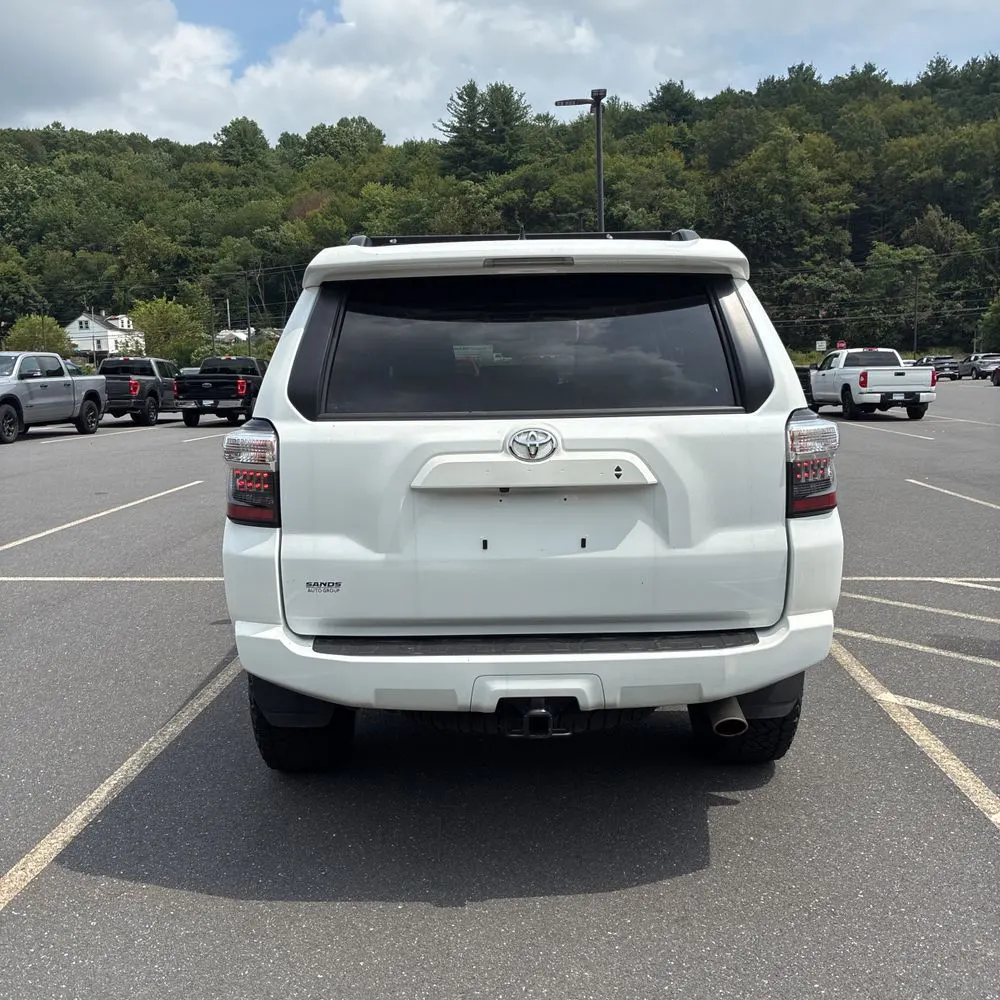 2024 Toyota 4Runner SR5 Premium