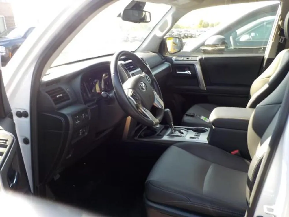2024 Toyota 4Runner SR5 Premium