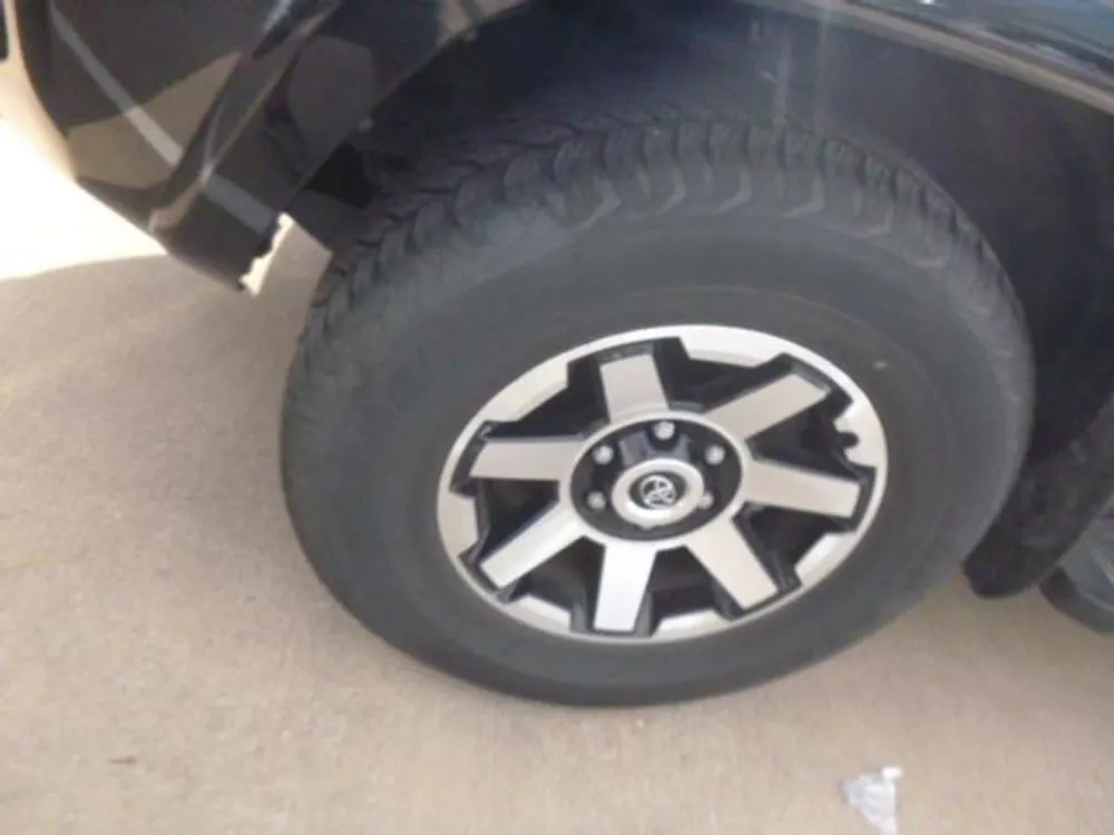 2024 Toyota 4Runner TRD Off Road