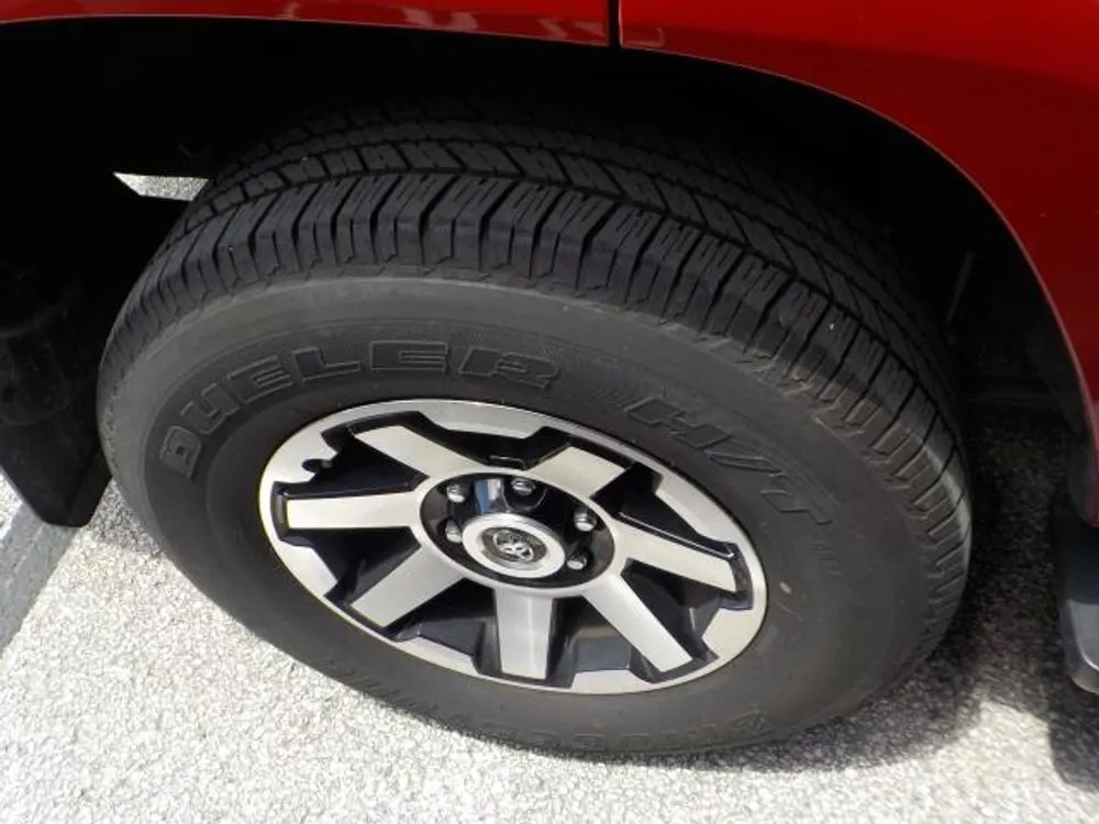 2024 Toyota 4Runner TRD Off Road